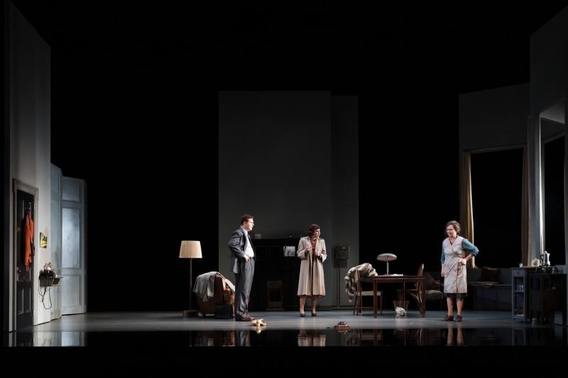 Review: The Importance Understanding Your Own Worth Independent Of Anyone Else Is Explored In THE DEEP BLUE SEA. Image
