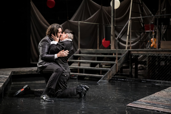 Photo Flash: Guthrie Theater's Production of TWELFTH NIGHT 