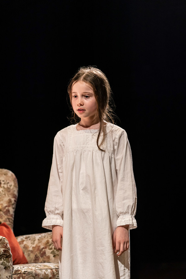 Photo Flash: First Look at FAR AWAY at The Donmar Warehouse Image