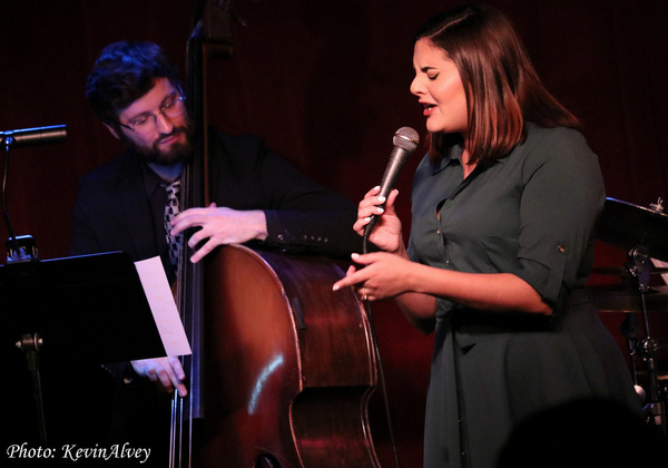 Photo Flash: Melinda Rodriguez Debuts At Birdland Image