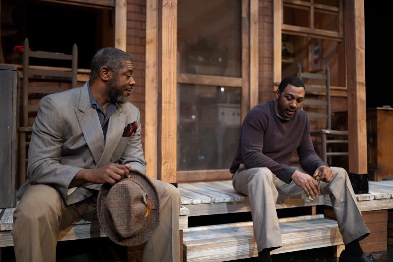 Review: Sports Seasons and Generations Clash in Brand New Sheriff's FENCES Image