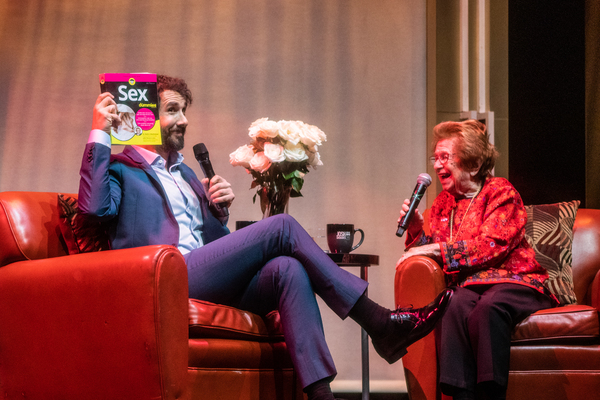 Photos/Video: Josh Groban Opens Radio City Residency and Releases New Song Image