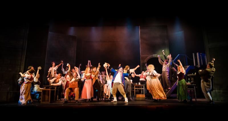 Review: Packemin Presents A High Standard Pro/Am Production Of LES MISERABLES Image