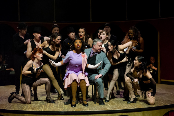 Tara Vinson (Roxie Hart), Dane Hutchinson (Billy Flynn) and the cast of Chicago at th Photo