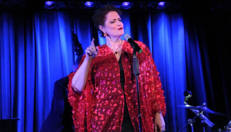 Review: Regina Zona Holds Court at The Laurie Beechman Theatre in BECOMING...THE QUEEN 2.0 