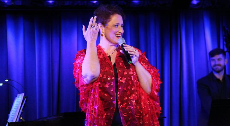 Review: Regina Zona Holds Court at The Laurie Beechman Theatre in BECOMING...THE QUEEN 2.0  Image