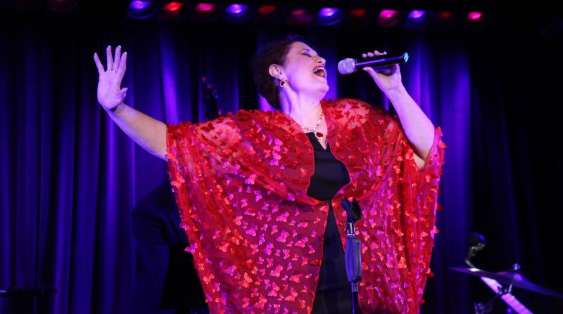 Review: Regina Zona Holds Court at The Laurie Beechman Theatre in BECOMING...THE QUEEN 2.0  Image