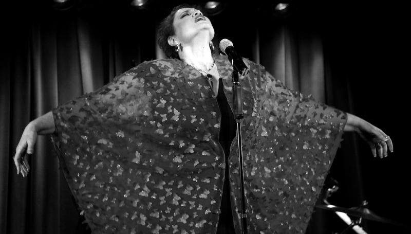 Review: Regina Zona Holds Court at The Laurie Beechman Theatre in BECOMING...THE QUEEN 2.0  Image