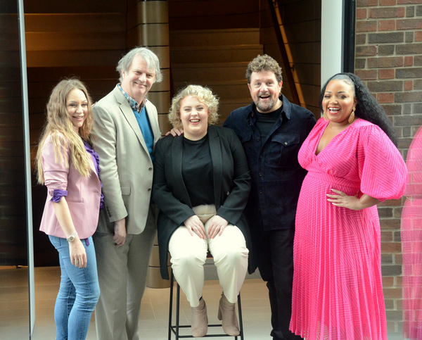Photo Flash: First Look at the Cast of HAIRSPRAY Image
