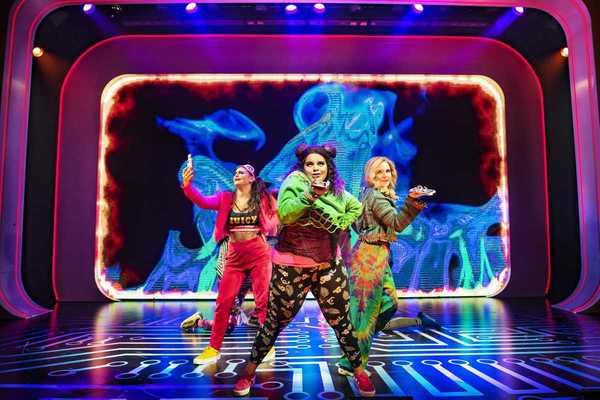 Photo Flash: First Look at BE MORE CHILL in London; Opening Tonight! Image