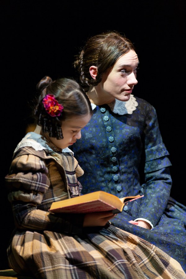 Photo Flash: Hartford Stage's New Adaptation of JANE EYRE 