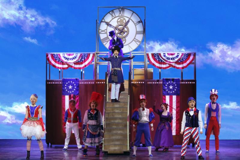 Review: AROUND THE WORLD IN 80 DAYS at Théâtre Mogador Image