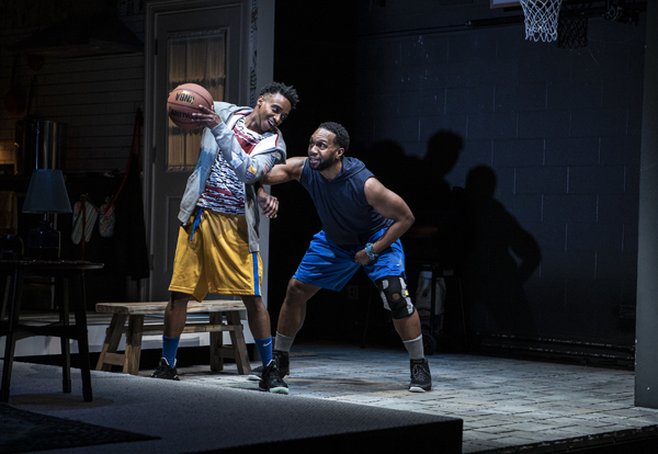 Photo Flash: Take a Look at Signature Theatre's THE HOT WING KING Image