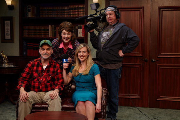 Photo Flash: First Look at THE OUTSIDER At North Coast Repertory Theatre Image