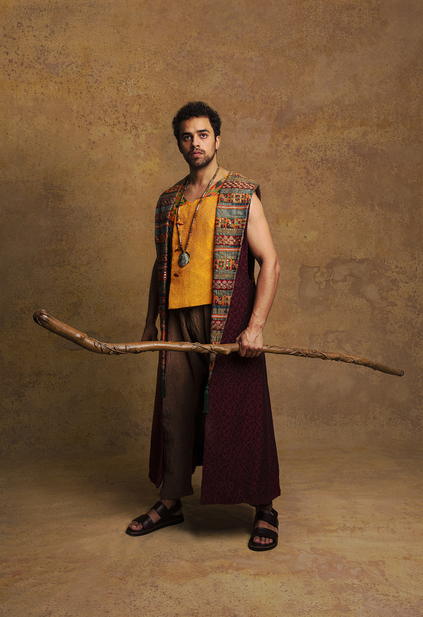 Photo Flash: PRINCE OF EGYPT Cast Poses For All New Portraits Image