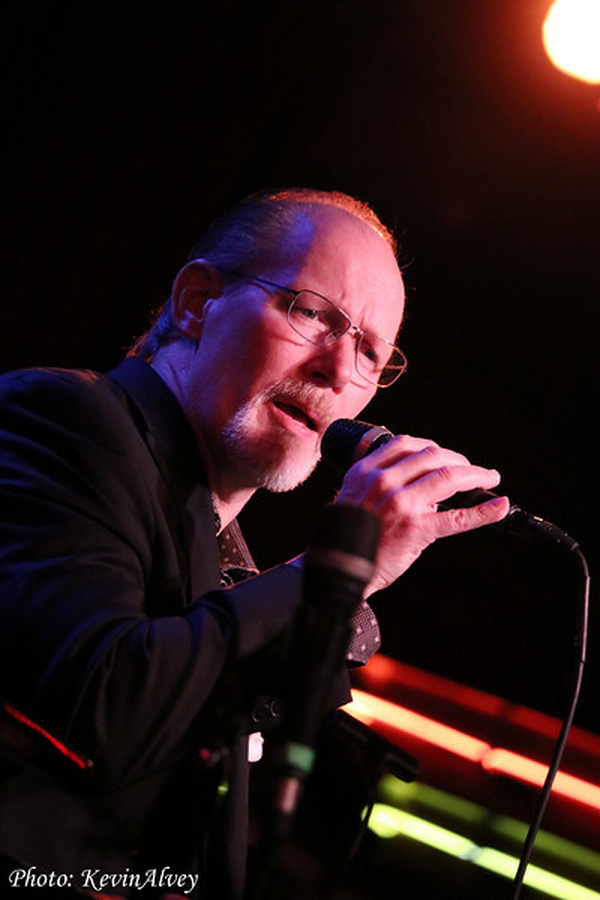 Photo Flash: J. Mark McVey In Concert At Birdland Image