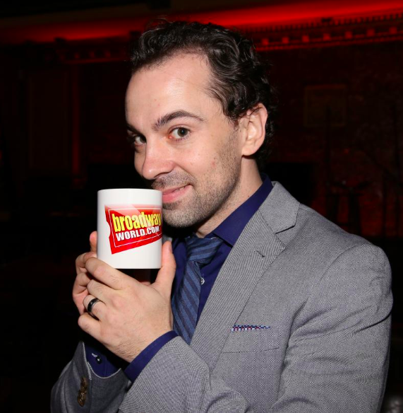 Wake Up With BWW 2/21: WEST SIDE STORY Reviews, and More! Image