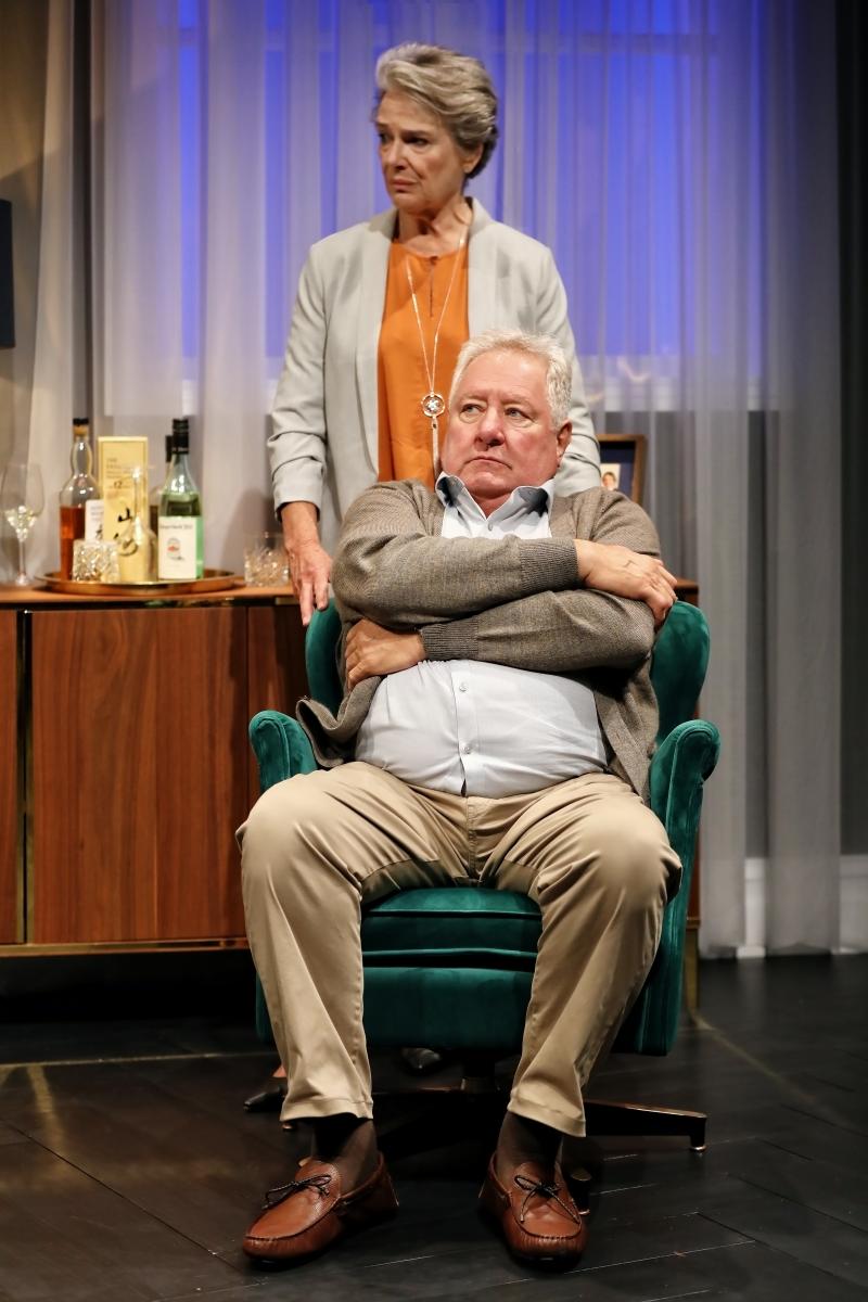 Review: A Desire To Die With Dignity Drives A Family To Deal With Their Ruptured Relationships in CRUNCH TIME. Image