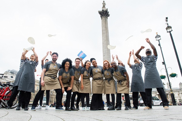 Photo Flash: WAITRESS Cast Members Treat PizzaExpress Customers to Surprise Performance Image