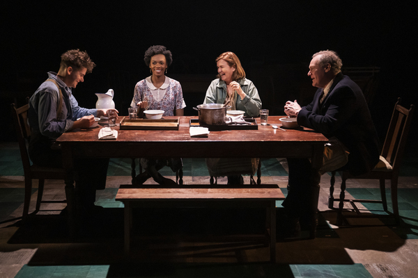 Photo Flash: First Look at GIRL FROM THE NORTH COUNTRY on Broadway! Image
