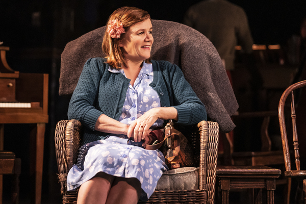 Photo Flash: First Look at GIRL FROM THE NORTH COUNTRY on Broadway! Image