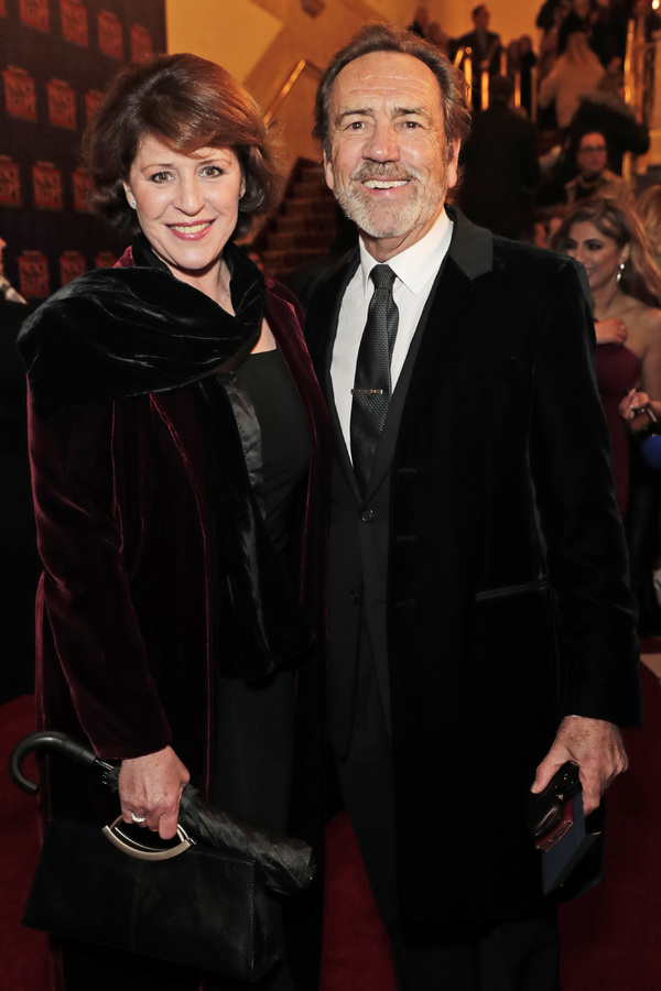 Rosemarie Ford Headshot Photo