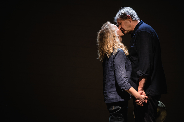 Photo Flash: First Look at LOVE, LOSS, and CHIANTI at Riverside Studios Image