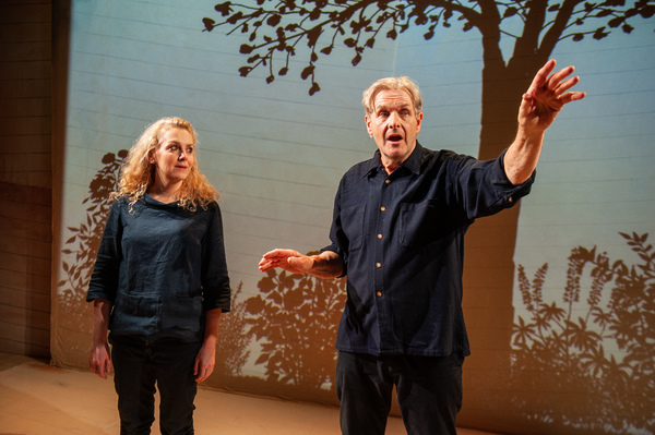 Photo Flash: First Look at LOVE, LOSS, and CHIANTI at Riverside Studios Image