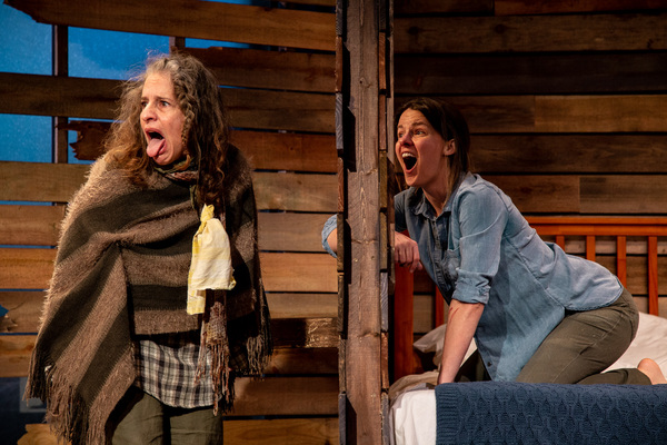 Photo Flash: First Look at ALABASTER by Audrey Cefaly at Know Theatre 