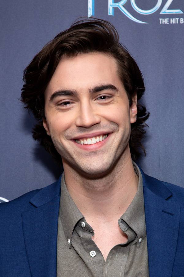 Ryan McCartan Photo