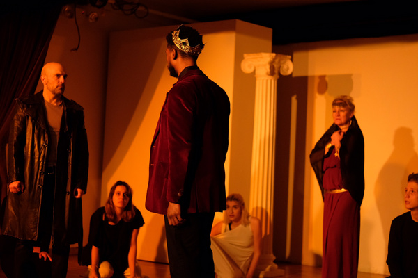 DeAngelo Kearns as Oedipus   Stephanie Brooke Taylor as Jocasta  Khris Lewin as Creon Photo