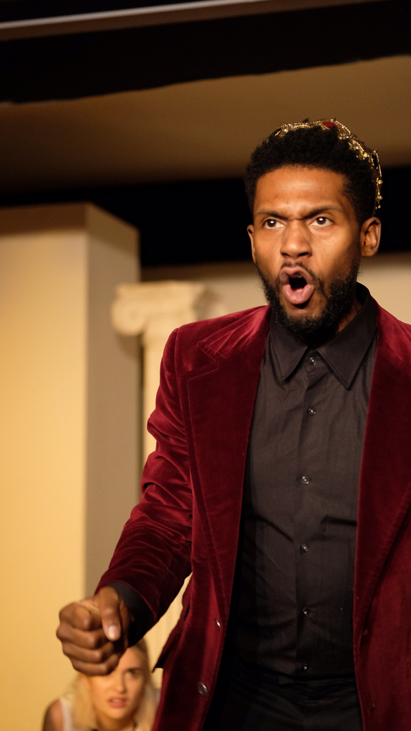 DeAngelo Kearns as Oedipus       Oedipus Tyrannus at the Hellenic Cultural Center in  Photo