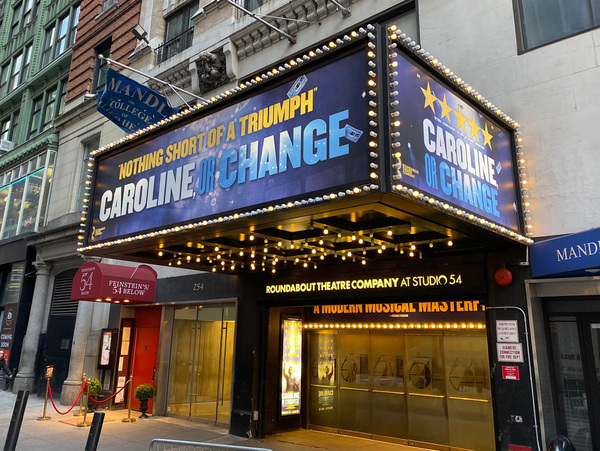 Photo Flash: The Cast and Crew of CAROLINE, OR CHANGE Meet the Press Image