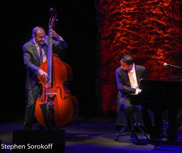 Photo Coverage: Loston Harris Plays the Kravis Center Image