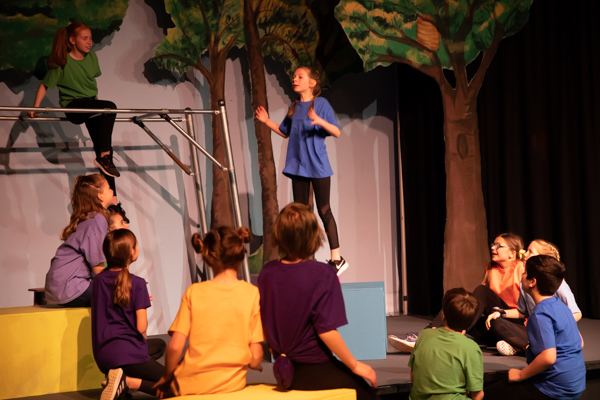 Photo Coverage: First look at Hilliard Arts Council's HOW TO EAT LIKE A CHILD Image
