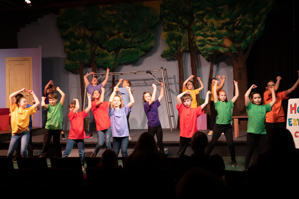 Photo Coverage: First look at Hilliard Arts Council's HOW TO EAT LIKE A CHILD  Image