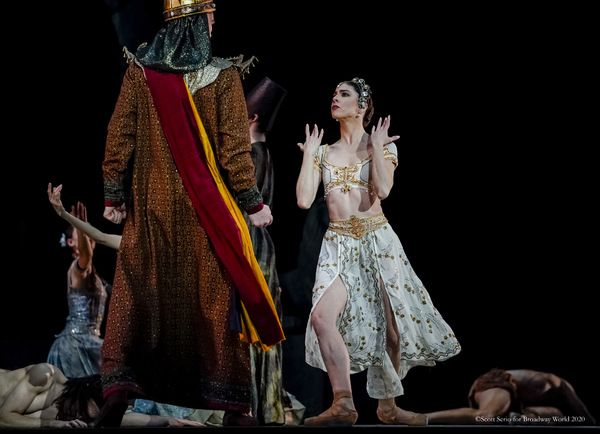 BWW Previews: LA BAYADERE at The Academy Of Music Image