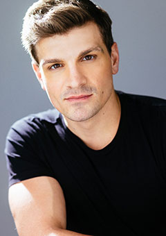 Meet the Cast of MRS. DOUBTFIRE - Now in Previews on Broadway! Image