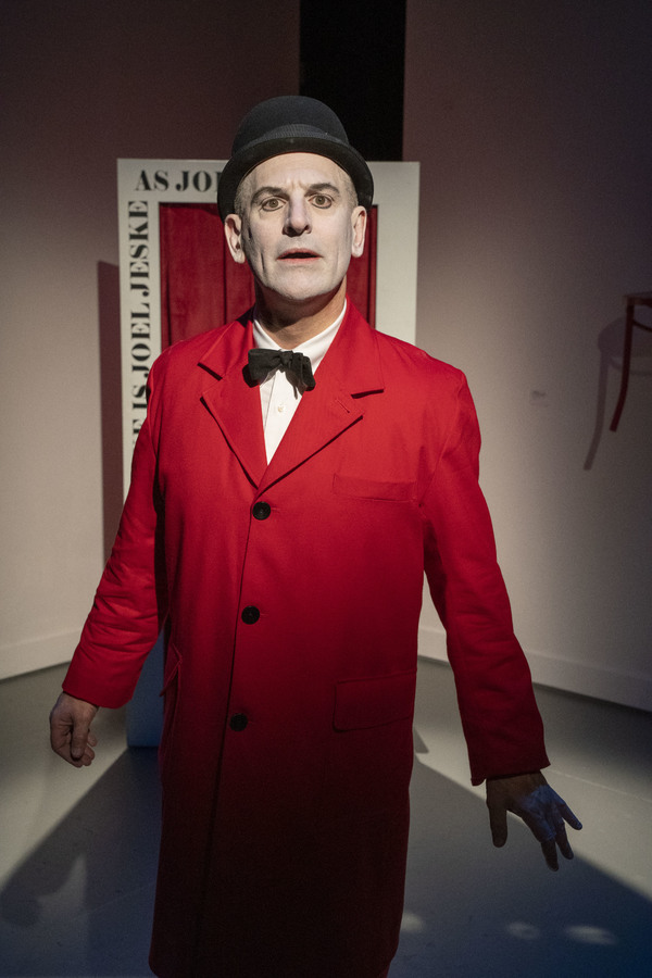 Photo Flash: First Look at Parallel Exit's THE ARTIST WILL BE WITH YOU IN A MOMENT Image