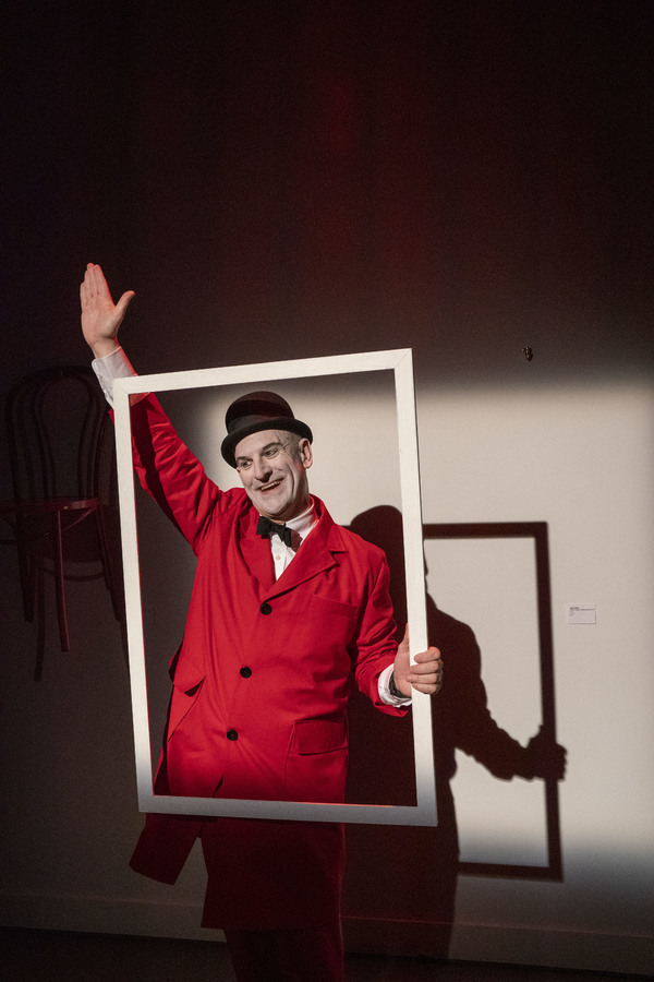 Photo Flash: First Look at Parallel Exit's THE ARTIST WILL BE WITH YOU IN A MOMENT Image