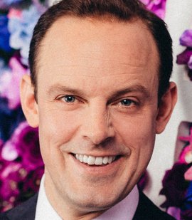 Meet the Cast of FLYING OVER SUNSET on Broadway Image