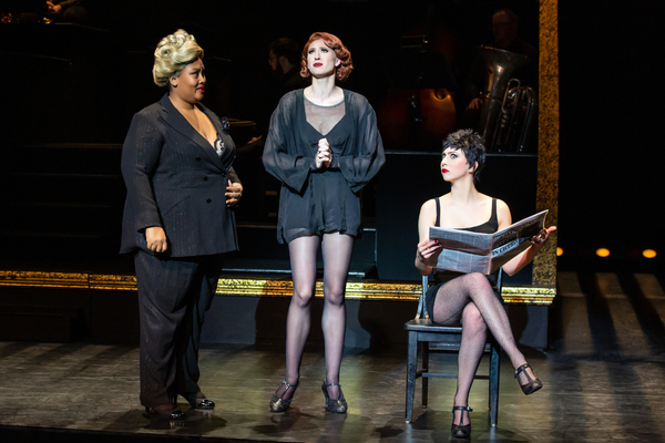 Photo Flash: New Images From CHICAGO National Tour 