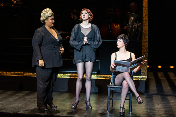 Photo Flash: New Images From CHICAGO National Tour Image