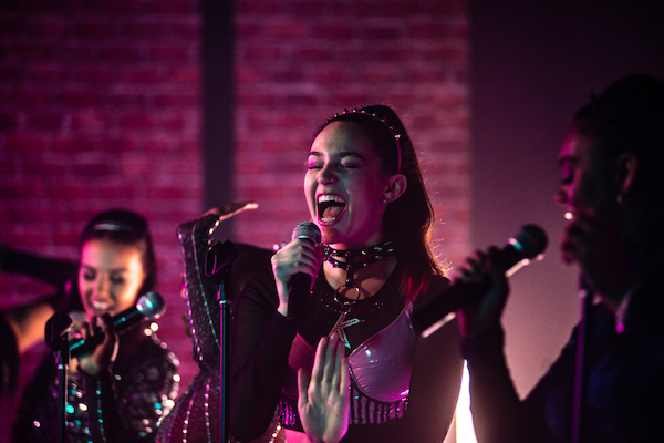 TV: Bow Down Before This Royally Amazing Drama Student SIX Performance! Image