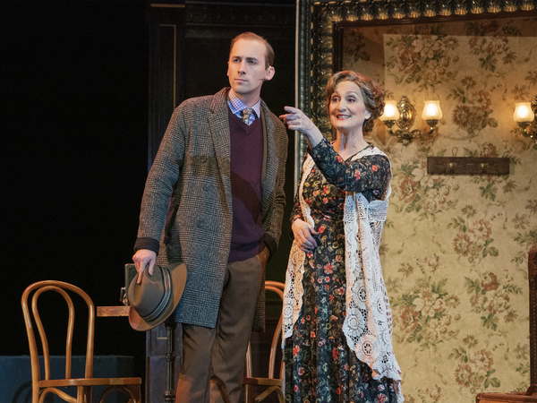 Photo Flash: First Look at CABARET at the Argyle Theatre Image