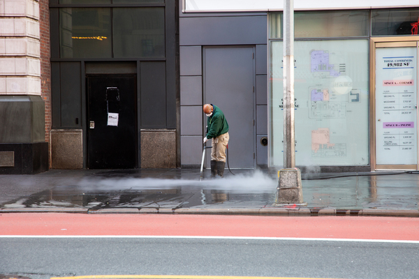 Photo Coverage: 19 Eerie Images of a Desolate Times Square 