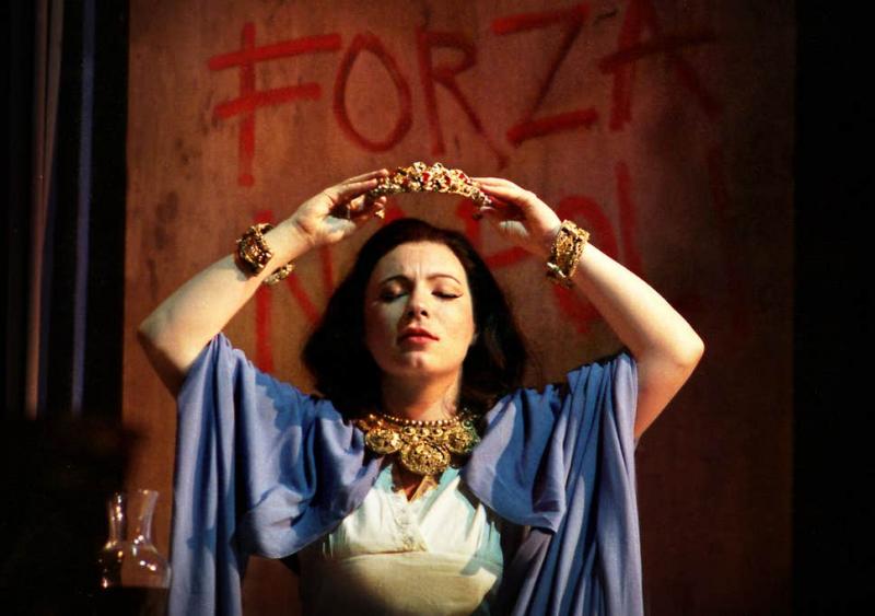 Interview: Opera Singer Natalya Romaniw Discusses Her Career, New Album and Shutdown Plans Image