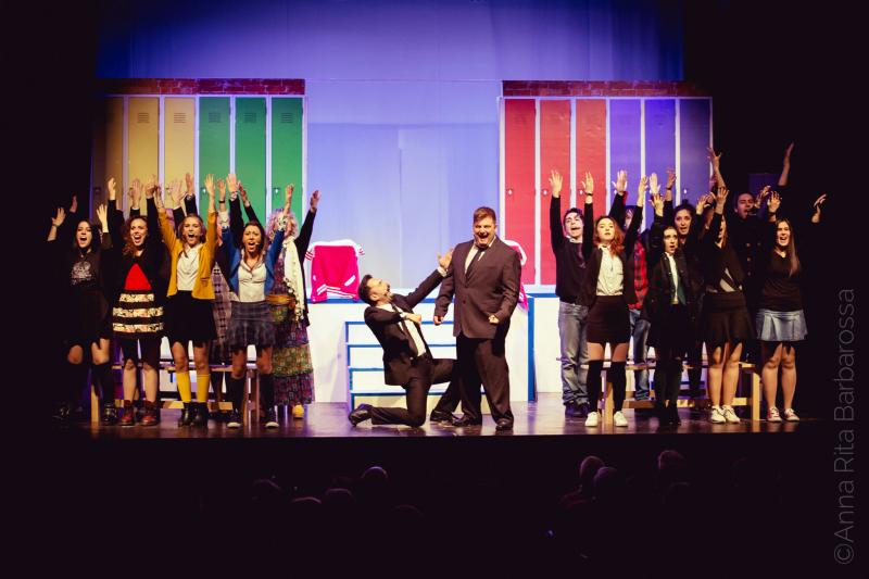 Feature: HEATHERS IL MUSICAL High School Edition in streaming su You Tube il 22 aprile 2020 alle h.21.  Image