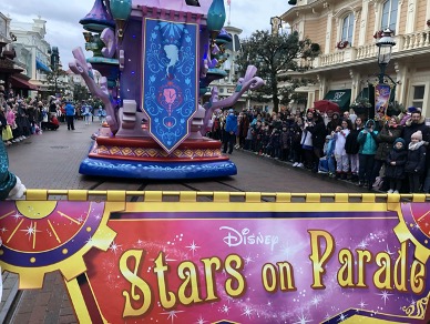 BWW Blog: Living in a “Franglais” World - Bilingual Shows at Disneyland Paris 