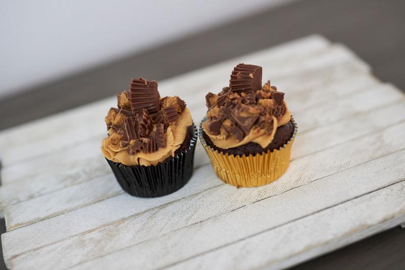 Feature: Isolating Singing Actresses Find Inspiration And Joy In Baking And Form the Quarantine Dessert Company Image